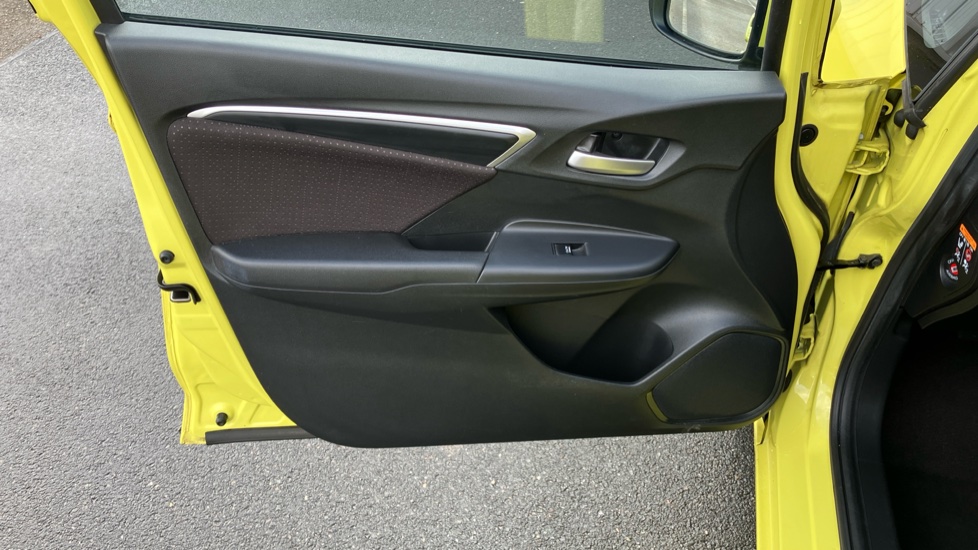 Honda Jazz 1.3 EX 5dr CVT Petrol Hatchback - Image 33