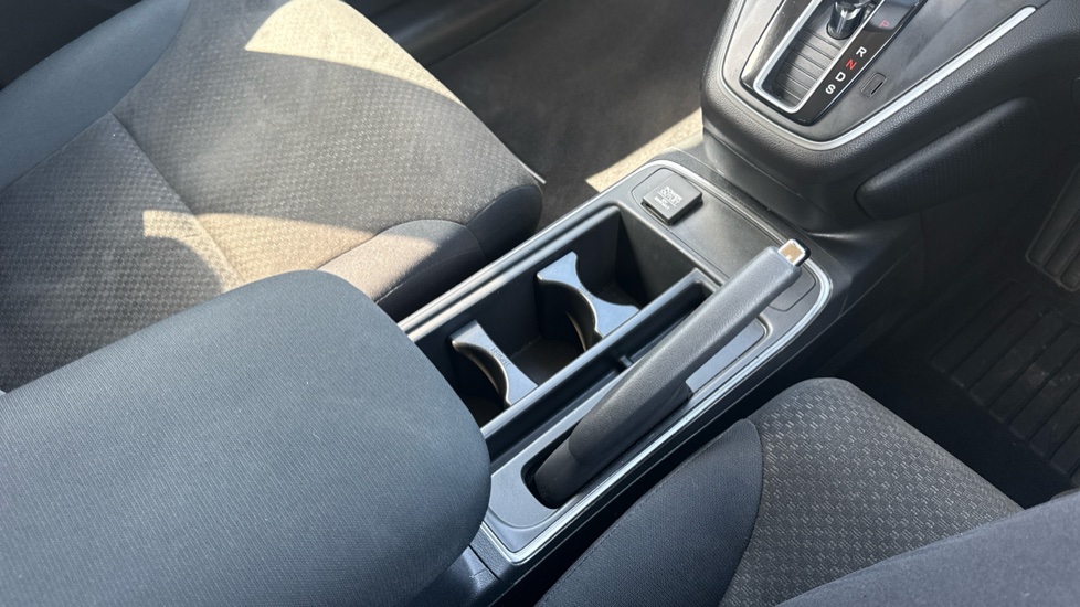 Honda CR-V 2.0 i-VTEC SE Plus 5dr Auto [Nav] Petrol Estate - Image 40