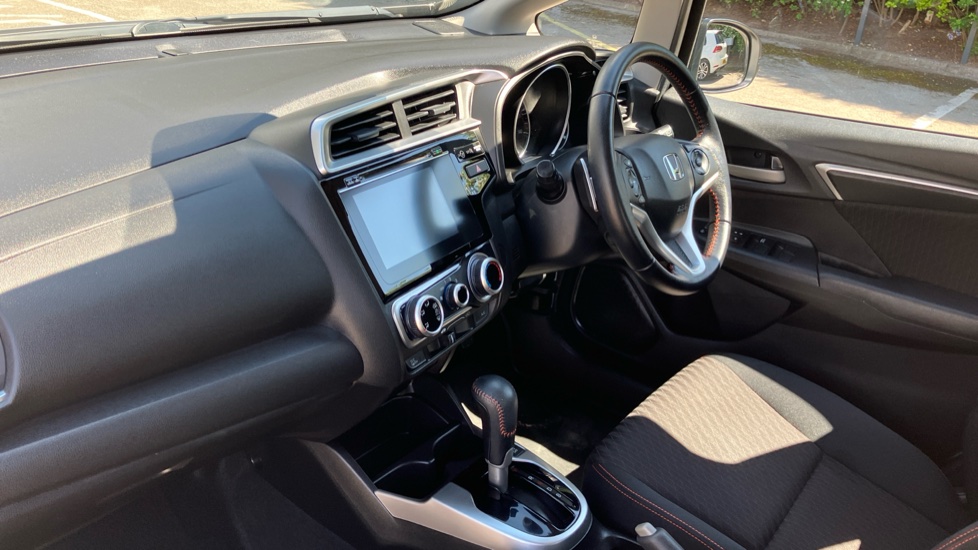 Honda Jazz 1.5 i-VTEC Sport 5dr CVT Petrol Hatchback - Image 9