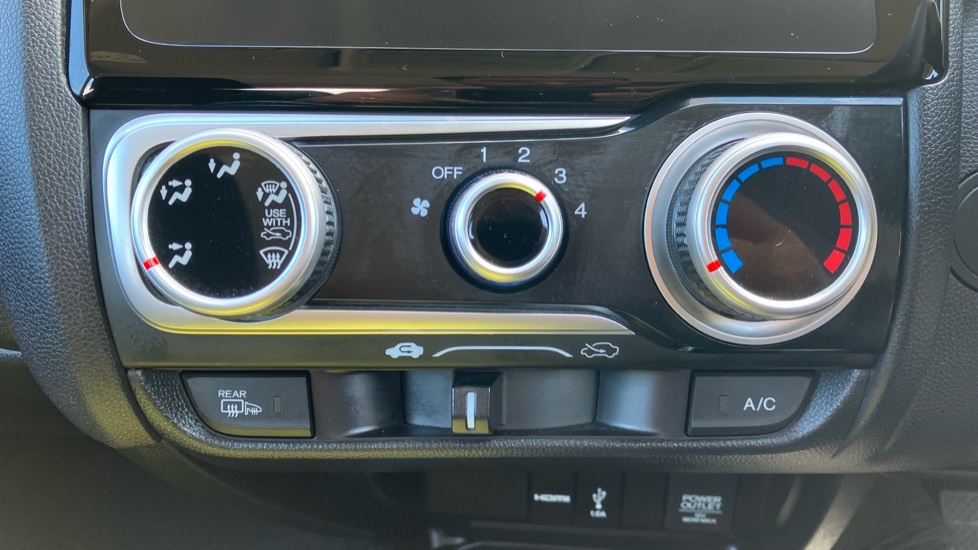 Honda Jazz 1.5 i-VTEC Sport 5dr CVT Petrol Hatchback - Image 25