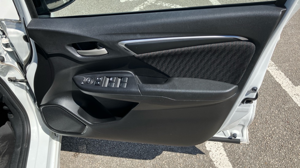 Honda Jazz 1.5 i-VTEC Sport 5dr CVT Petrol Hatchback - Image 30