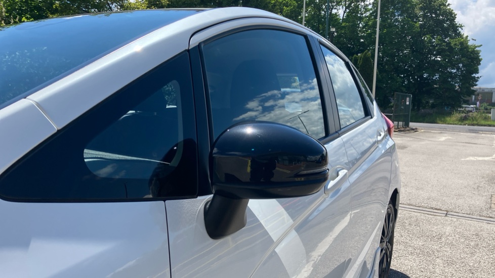 Honda Jazz 1.5 i-VTEC Sport 5dr CVT Petrol Hatchback - Image 34