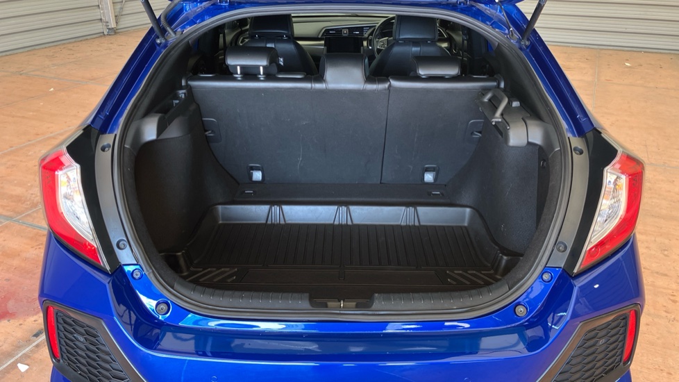 Honda Civic 1.5 VTEC Turbo Prestige 5dr Petrol Hatchback - Image 4