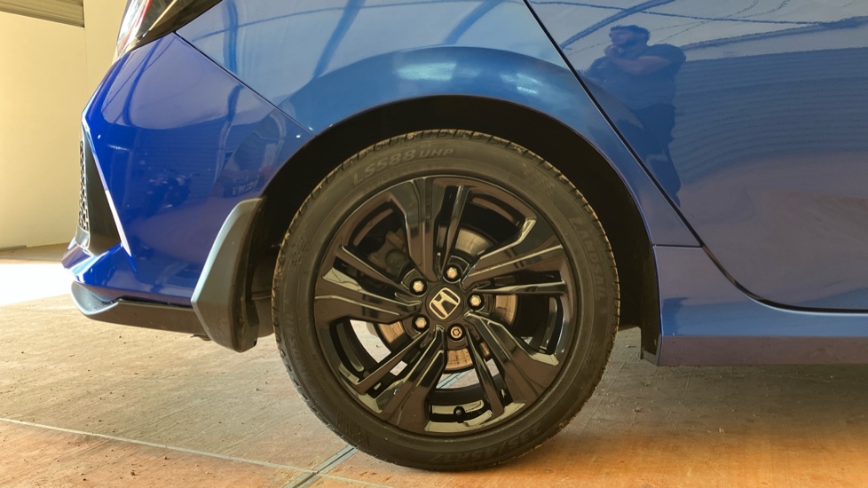 Honda Civic 1.5 VTEC Turbo Prestige 5dr Petrol Hatchback - Image 7