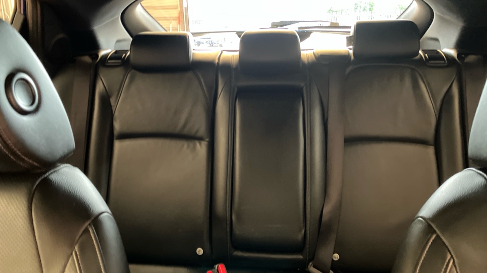 Honda Civic 1.5 VTEC Turbo Prestige 5dr Petrol Hatchback - Image 15