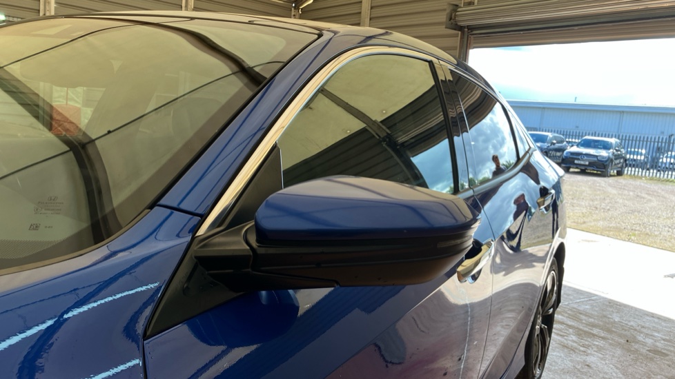 Honda Civic 1.5 VTEC Turbo Prestige 5dr Petrol Hatchback - Image 31
