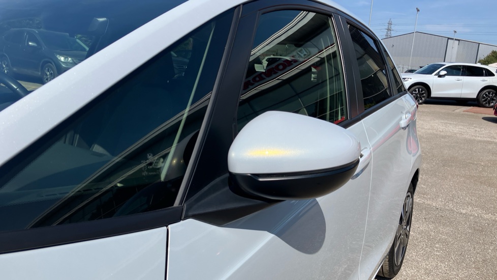 Honda Jazz 1.5 i-MMD Hybrid Advance 5dr eCVT Hybrid Hatchback - Image 26
