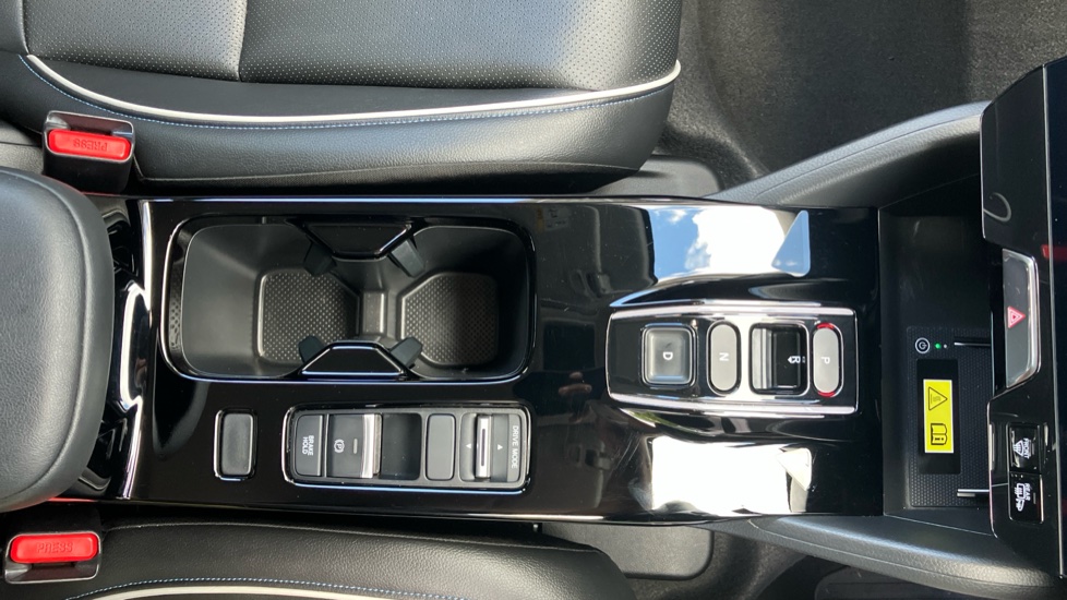Honda E Ny1 150kW Elegance 69kWh 5dr Auto Electric Hatchback - Image 18