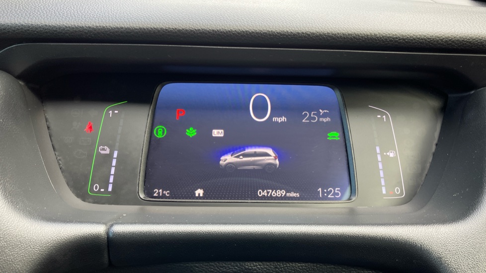 Honda Jazz 1.5 i-MMD Hybrid SR 5dr eCVT Hybrid Hatchback - Image 11