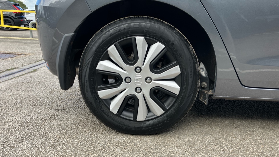 Honda Jazz 1.5 i-MMD Hybrid SR 5dr eCVT Hybrid Hatchback - Image 28