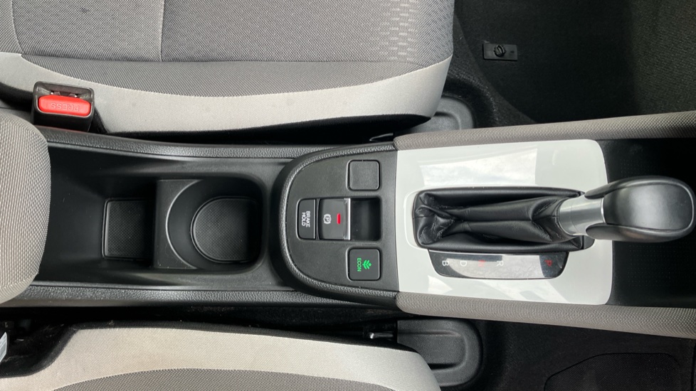 Honda Jazz 1.5 i-MMD Hybrid Crosstar EX 5dr eCVT Hybrid Hatchback - Image 18