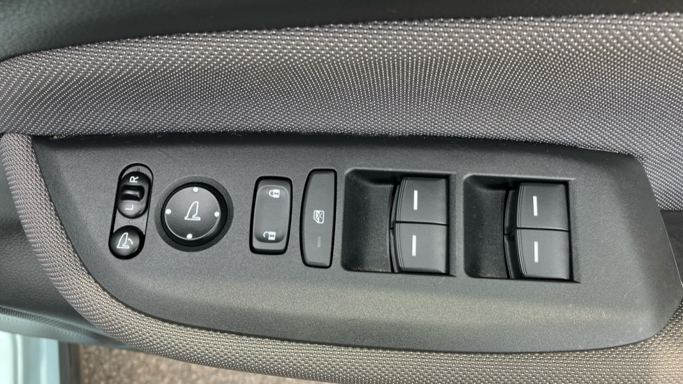 Honda Jazz 1.5 i-MMD Hybrid Crosstar EX 5dr eCVT Hybrid Hatchback - Image 20