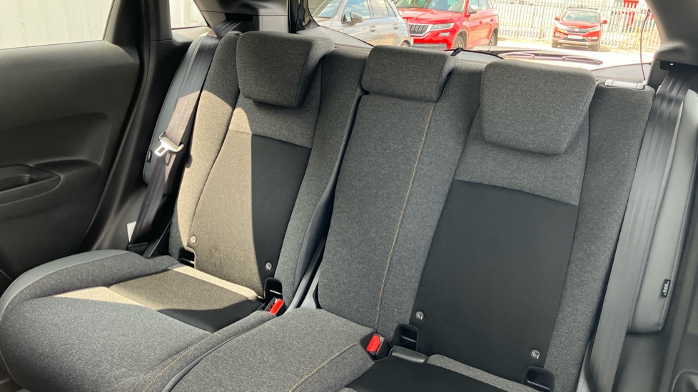 Honda Jazz 1.5 i-MMD Hybrid Advance Sport 5dr eCVT Hybrid Hatchback - Image 8