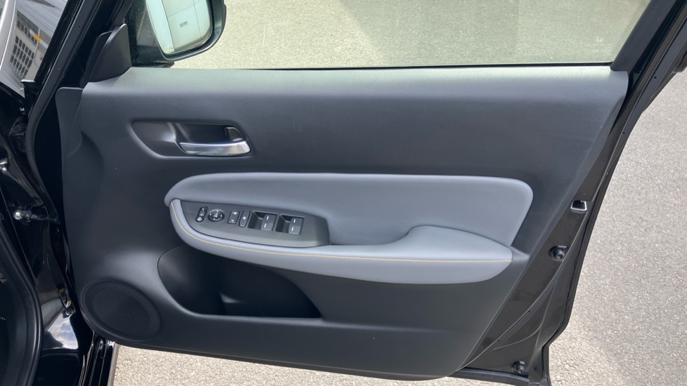 Honda Jazz 1.5 i-MMD Hybrid Advance Sport 5dr eCVT Hybrid Hatchback - Image 20