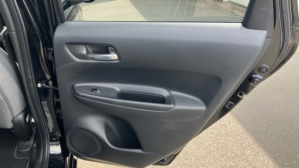 Honda Jazz 1.5 i-MMD Hybrid Advance Sport 5dr eCVT Hybrid Hatchback - Image 21
