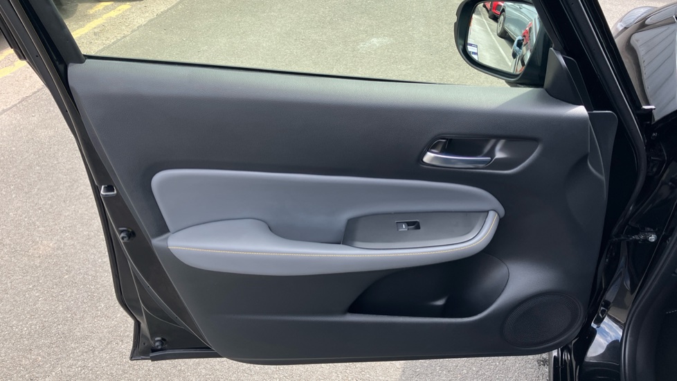 Honda Jazz 1.5 i-MMD Hybrid Advance Sport 5dr eCVT Hybrid Hatchback - Image 23