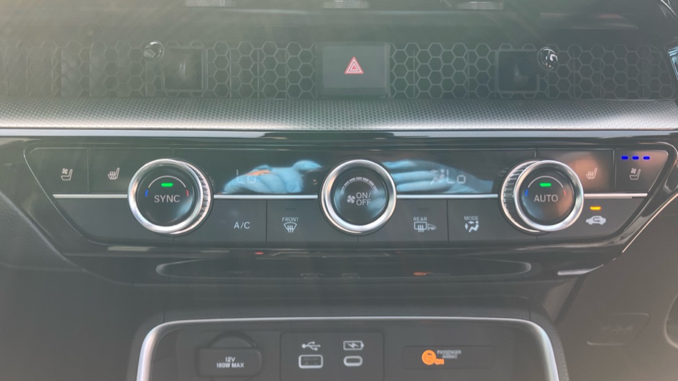 Honda CR-V 2.0 ePHEV Advance Tech 5dr eCVT Estate - Image 18