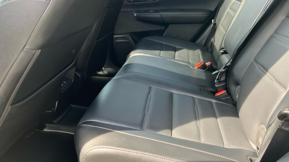 Honda CR-V 2.0 ePHEV Advance Tech 5dr eCVT Estate - Image 29