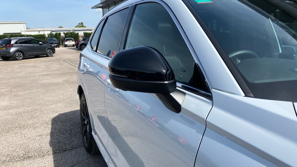 Honda CR-V 2.0 ePHEV Advance Tech 5dr eCVT Estate - Image 31