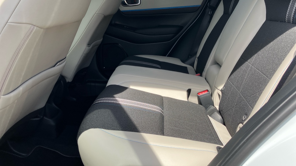 Honda HR-V 1.5 eHEV Advance Style 5dr CVT Hybrid Hatchback - Image 26