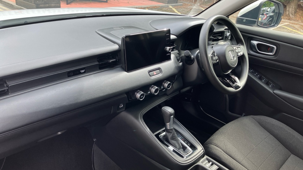 Honda HR-V 1.5 eHEV Elegance 5dr CVT Hybrid Hatchback - Image 2