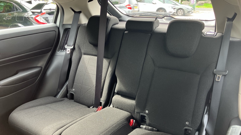 Honda HR-V 1.5 eHEV Elegance 5dr CVT Hybrid Hatchback - Image 8