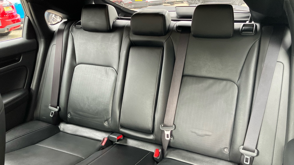 Honda Civic 2.0 eHEV Advance 5dr CVT Hybrid Hatchback - Image 8