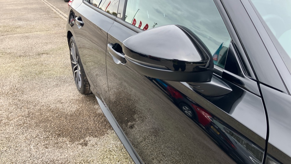 Honda Civic 2.0 eHEV Advance 5dr CVT Hybrid Hatchback - Image 30