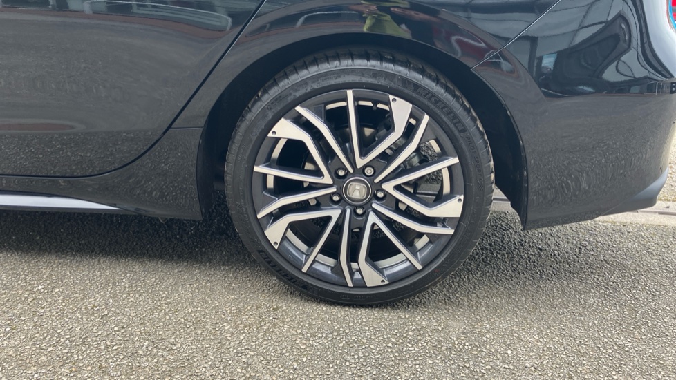 Honda Civic 2.0 eHEV Advance 5dr CVT Hybrid Hatchback - Image 33