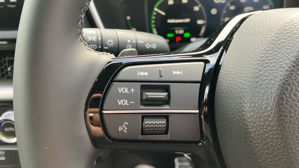 Honda CR-V 2.0 ePHEV Advance Tech 5dr eCVT Estate - Image 14