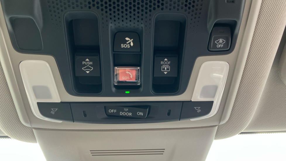 Honda CR-V 2.0 ePHEV Advance Tech 5dr eCVT Estate - Image 20