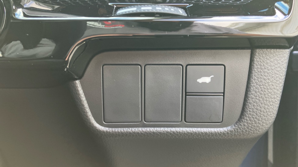 Honda CR-V 2.0 ePHEV Advance Tech 5dr eCVT Estate - Image 22