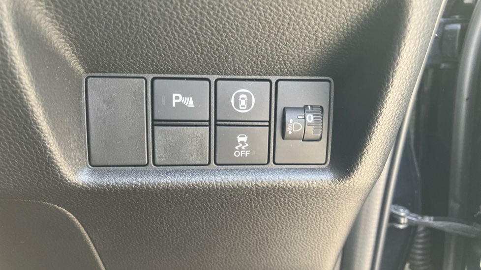 Honda Jazz 1.5 i-MMD Hybrid EX 5dr eCVT Hybrid Hatchback - Image 15