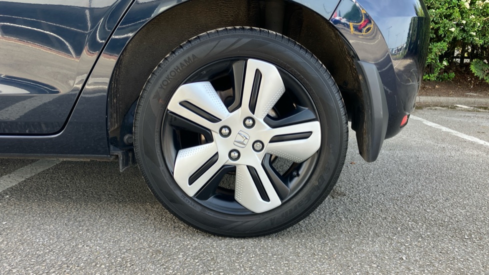 Honda Jazz 1.5 i-MMD Hybrid EX 5dr eCVT Hybrid Hatchback - Image 29