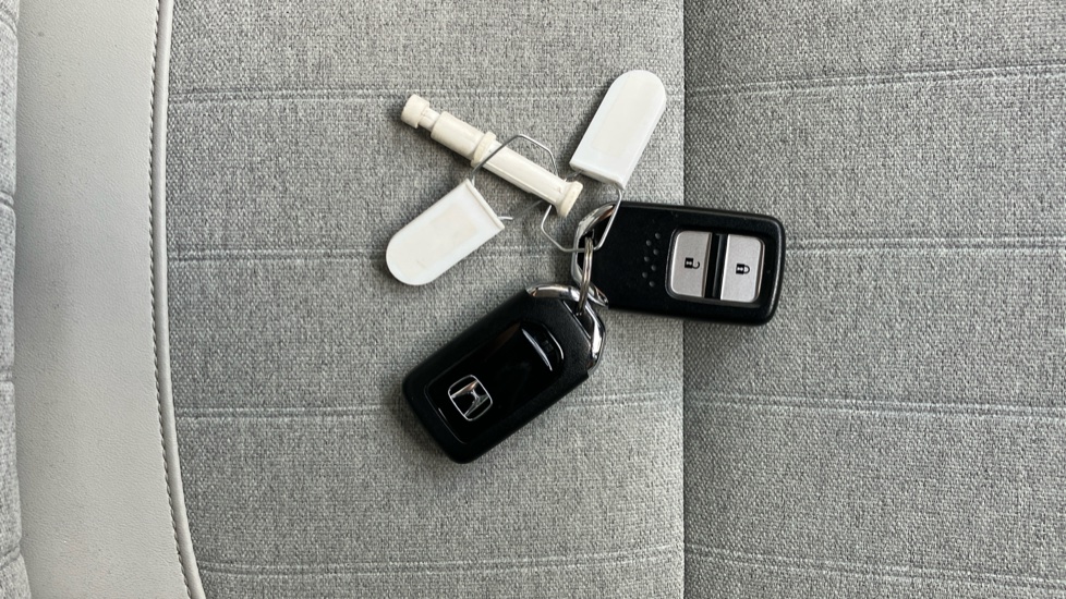Honda Jazz 1.5 i-MMD Hybrid EX 5dr eCVT Hybrid Hatchback - Image 33