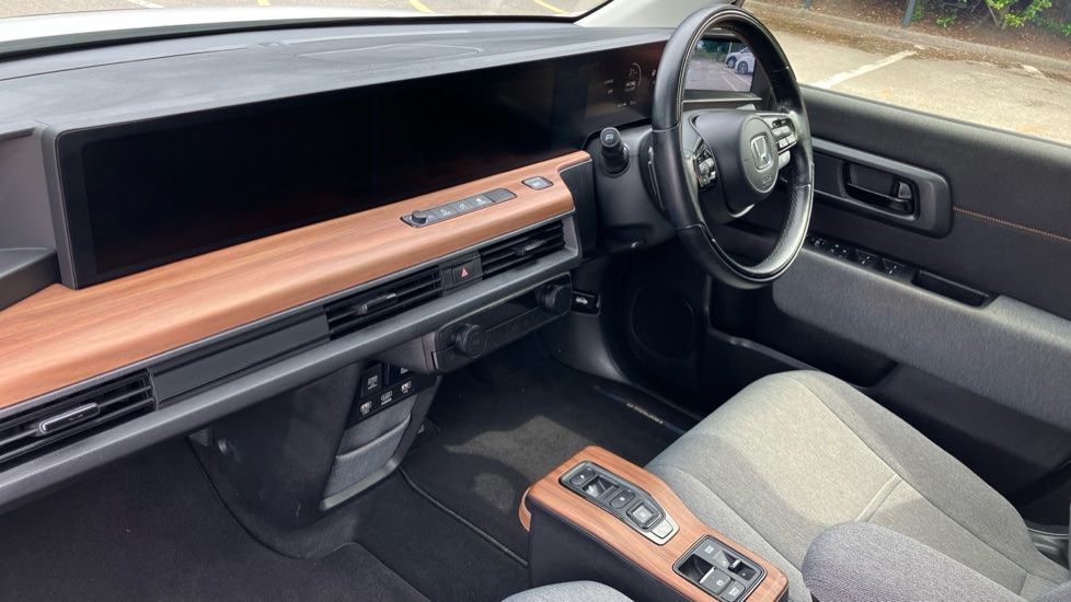 Honda Honda E 113kW Advance 36kWh 5dr Auto Electric Hatchback - Image 2
