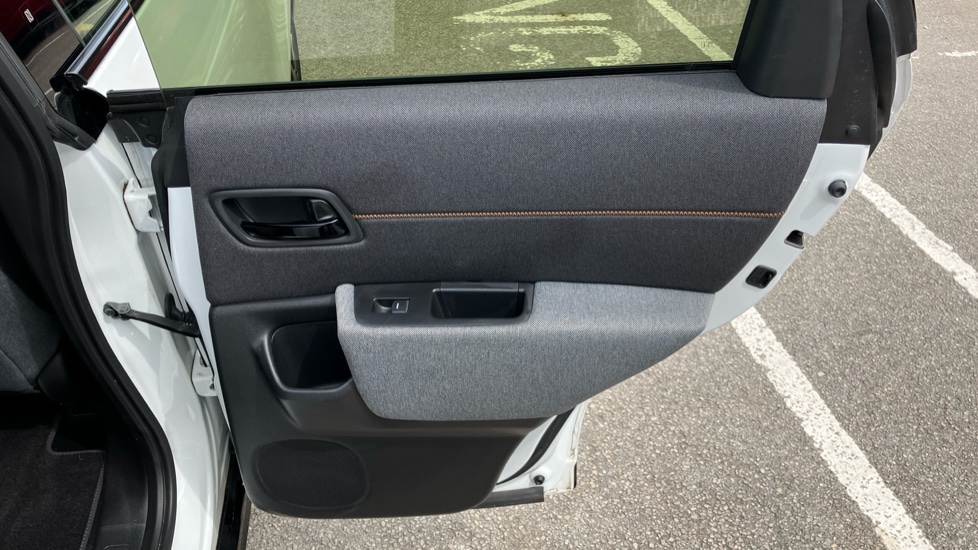 Honda Honda E 113kW Advance 36kWh 5dr Auto Electric Hatchback - Image 23