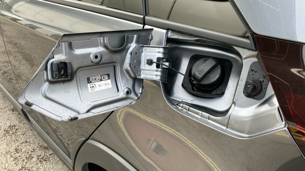 Honda Jazz 1.5 i-MMD Hybrid Crosstar EX 5dr eCVT Hybrid Hatchback - Image 34