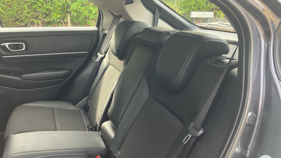 Honda HR-V 1.5 eHEV Advance 5dr CVT Hybrid Hatchback - Image 8