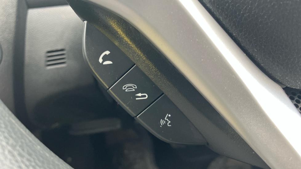 Honda Jazz 1.3 i-VTEC SE Navi 5dr Petrol Hatchback - Image 16