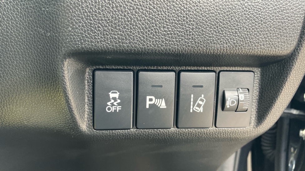 Honda Jazz 1.3 i-VTEC SE Navi 5dr Petrol Hatchback - Image 20