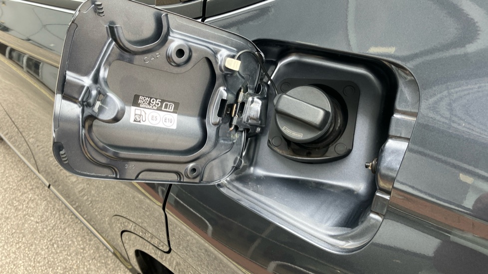 Honda HR-V 1.5 eHEV Advance 5dr CVT Hybrid Hatchback - Image 31