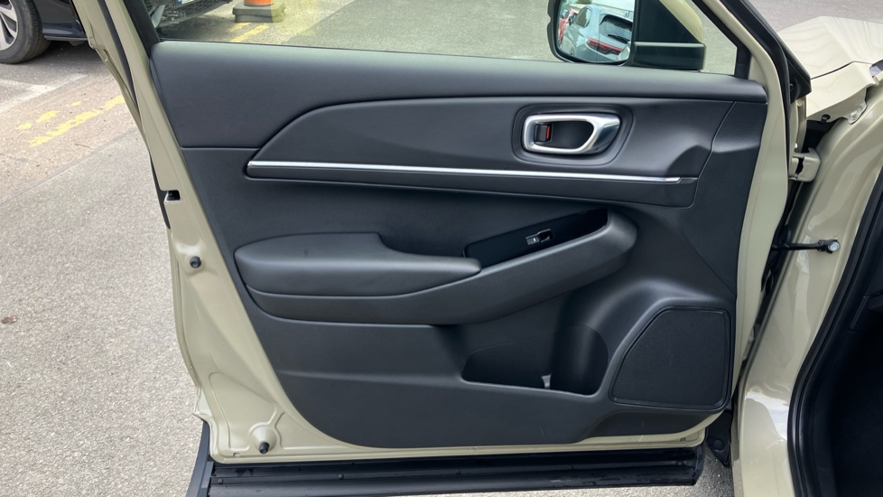 Honda HR-V 1.5 eHEV Advance 5dr CVT Hybrid Hatchback - Image 23