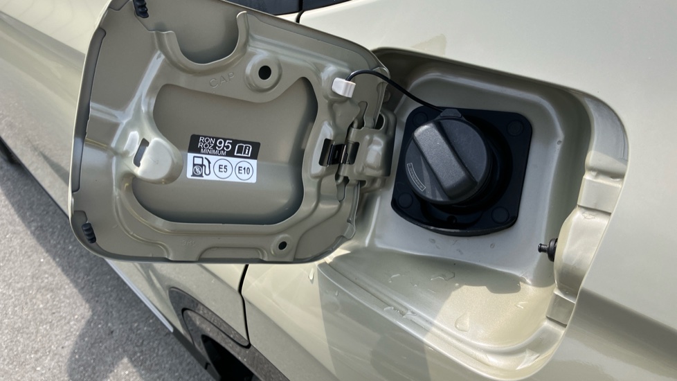 Honda HR-V 1.5 eHEV Advance 5dr CVT Hybrid Hatchback - Image 31