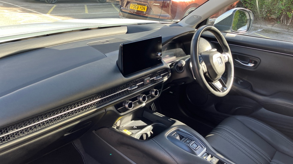 Honda Zr-V 2.0 eHEV Advance 5dr CVT Hybrid Estate - Image 2