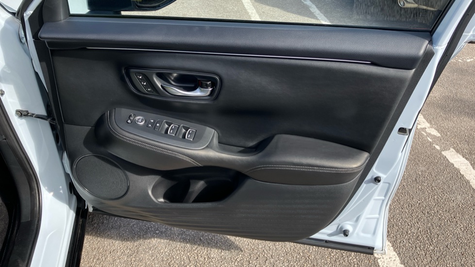 Honda Zr-V 2.0 eHEV Advance 5dr CVT Hybrid Estate - Image 24