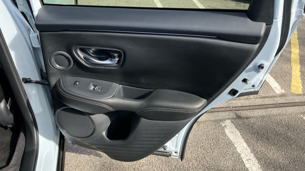 Honda Zr-V 2.0 eHEV Advance 5dr CVT Hybrid Estate - Image 25