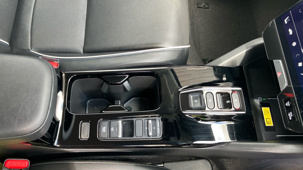 Honda E Ny1 150kW Elegance 69kWh 5dr Auto Electric Hatchback - Image 16