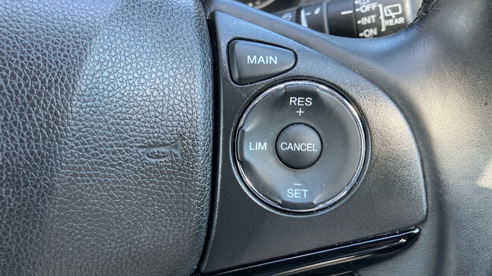 Honda HR-V 1.5 i-VTEC EX 5dr Petrol Hatchback - Image 13