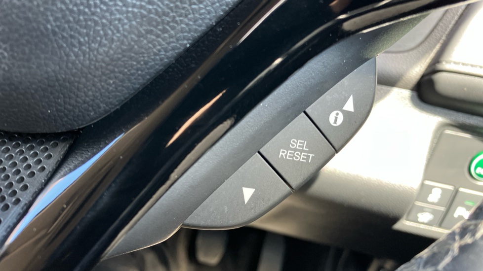 Honda HR-V 1.5 i-VTEC EX 5dr Petrol Hatchback - Image 16